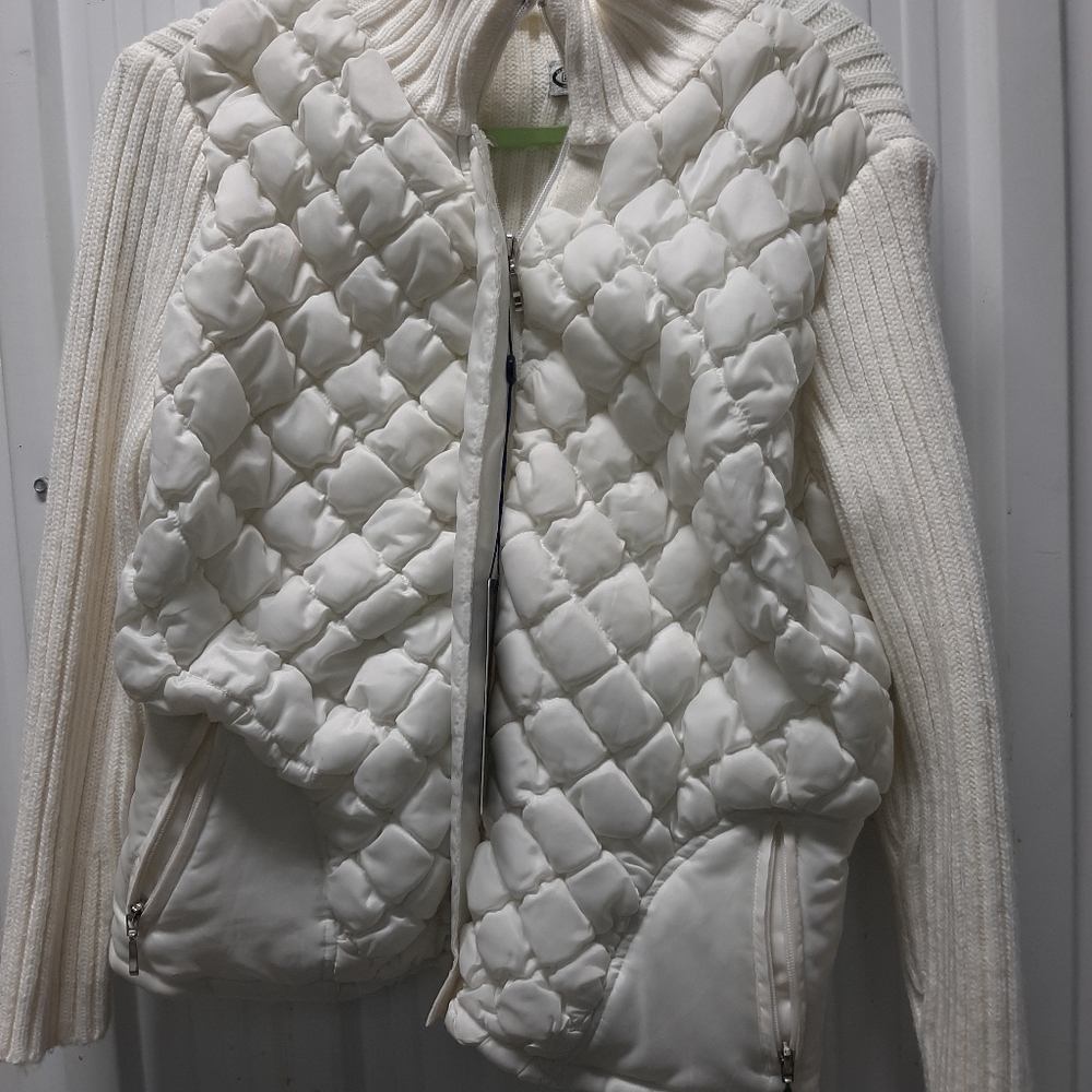 Ladies clothing